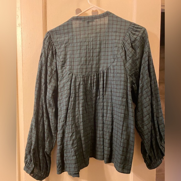 Madewell. Casual button up peasant top - Picture 3 of 8